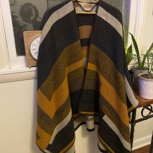 Beautiful wool oversized cardigan